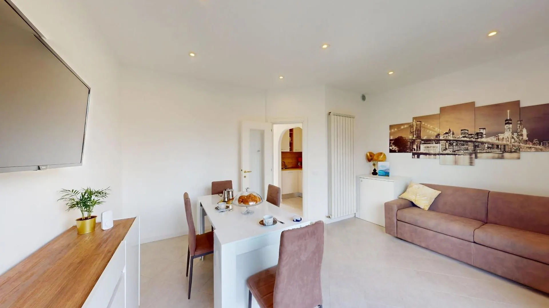 Casa Marisol By Bookinggardalake Manerba del Garda Lägenhet