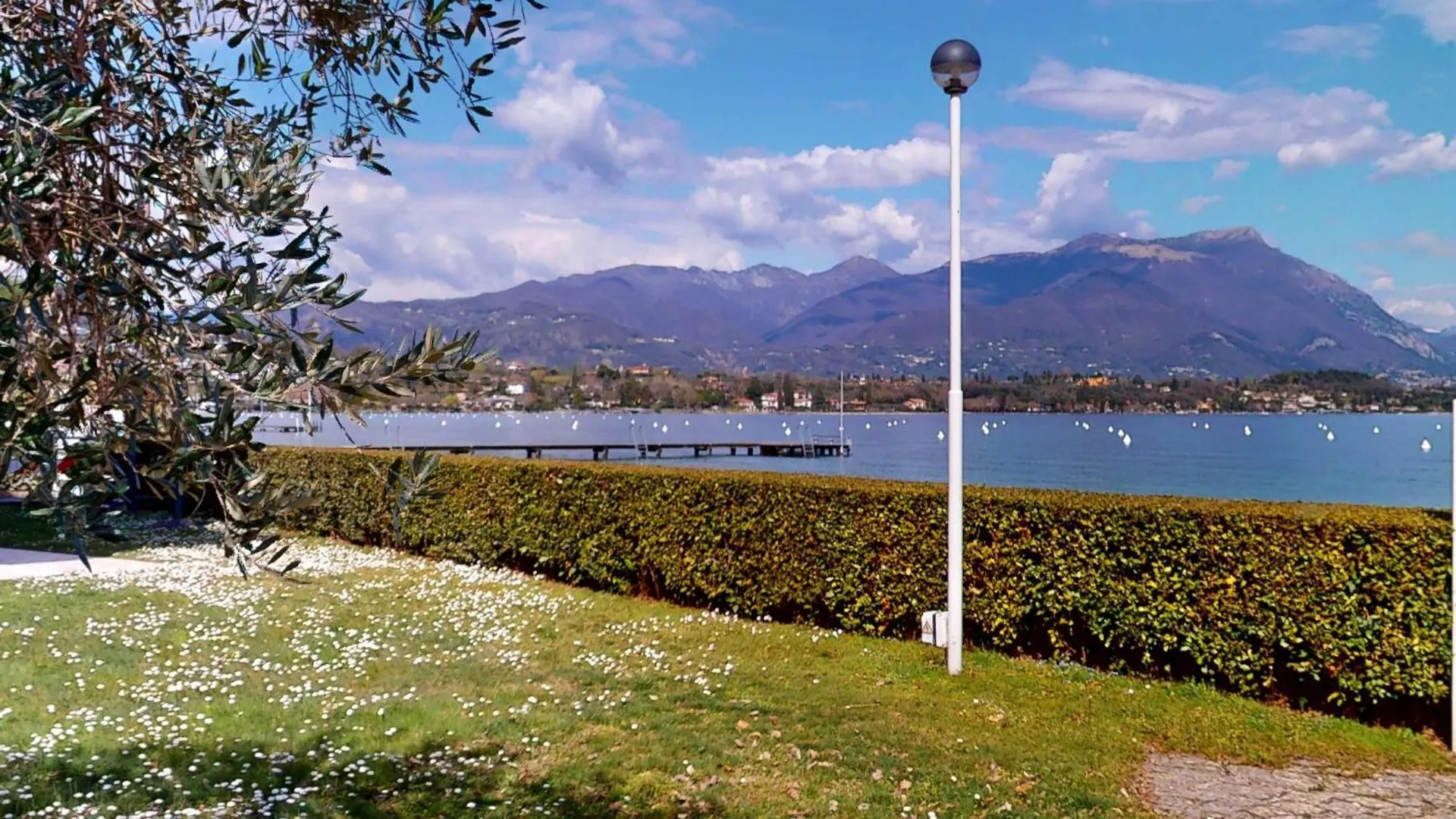 Apartament Casa Marisol By Bookinggardalake Manerba del Garda